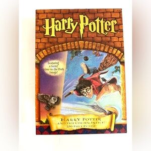 Harry Potter And The Golden Snitch 250 Piece Puzzle -2000 Glows In Dark Complete
